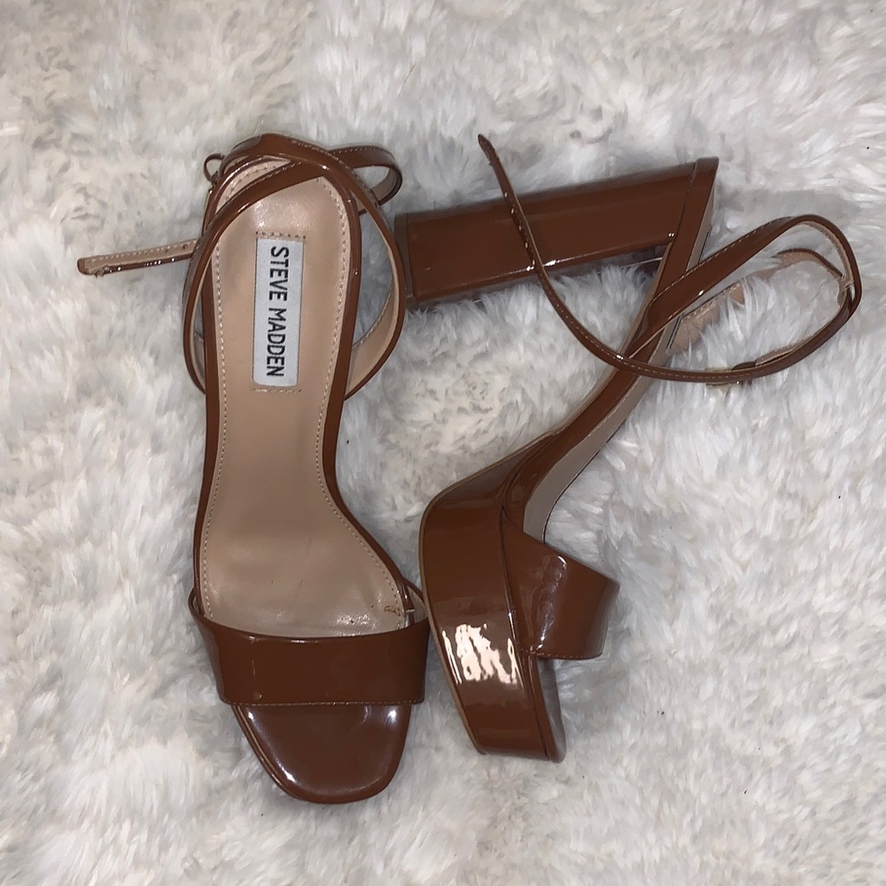 Steve Madden Tan Strappy Heels